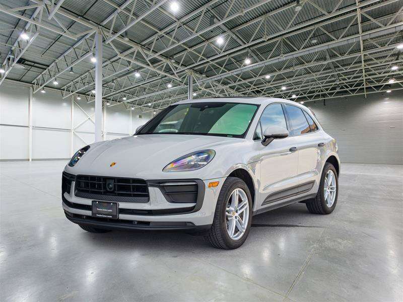 2024 Porsche Macan Base Gray