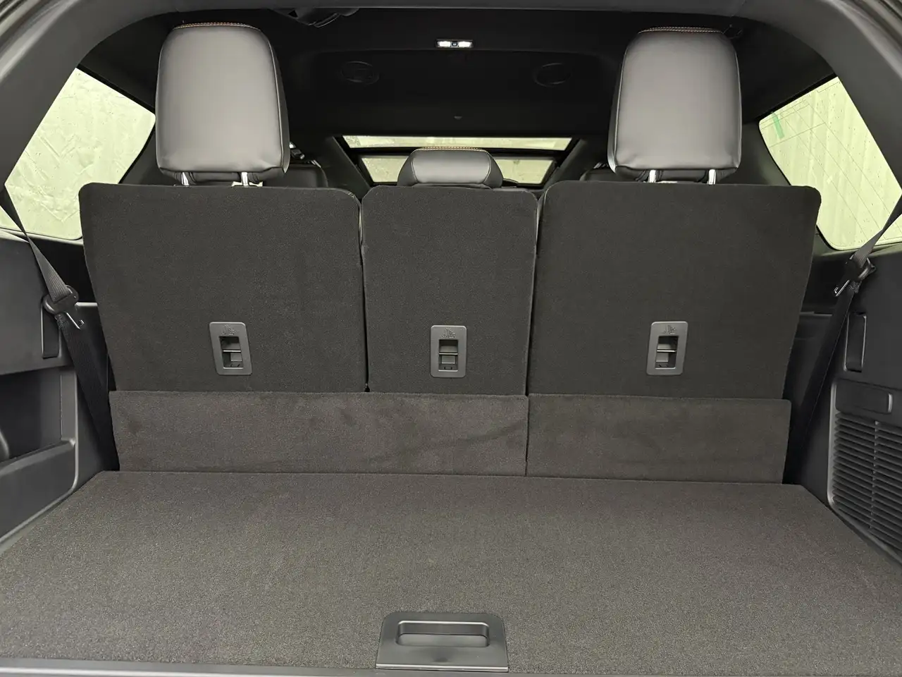 Ford Expedition снимка Ford Expedition