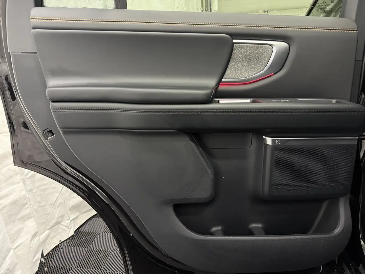Ford Expedition снимка Ford Expedition