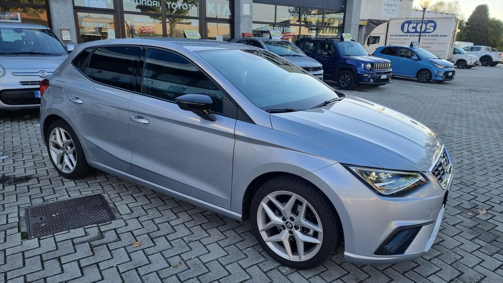 SEAT Ibiza 1.0 ecotsi FR 110cv dsg Argento - 2