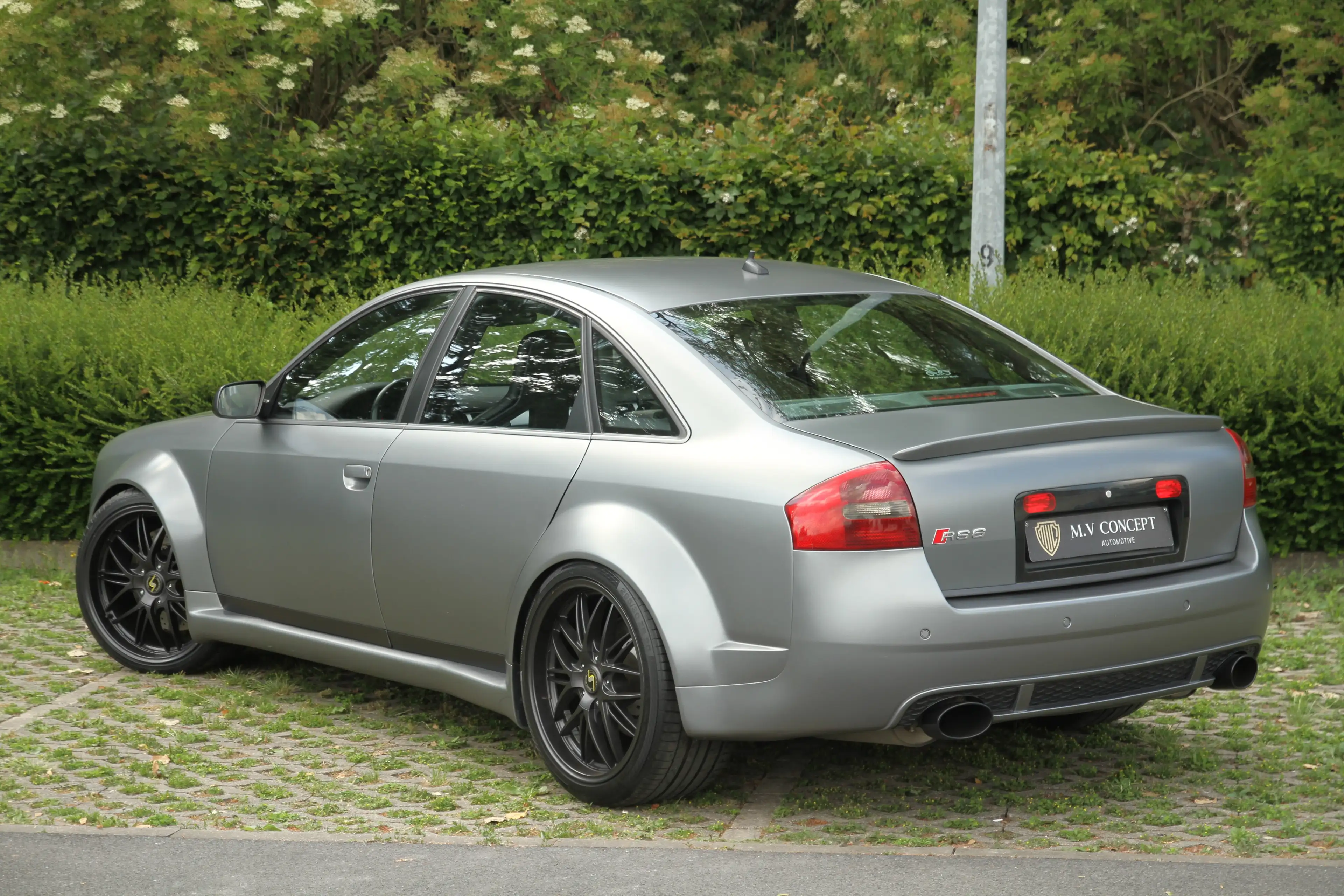 Audi RS6 4.2i V8 Quattro - La Tour Recordings Showcar — photo 3
