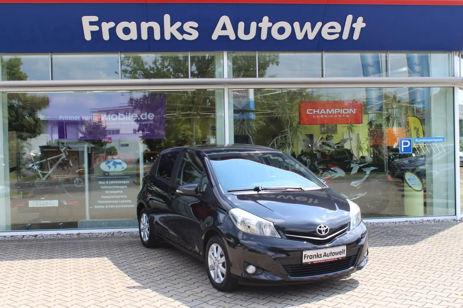 Toyota Yaris Edition/ AHK/Dashcam/ Schwarz - 1
