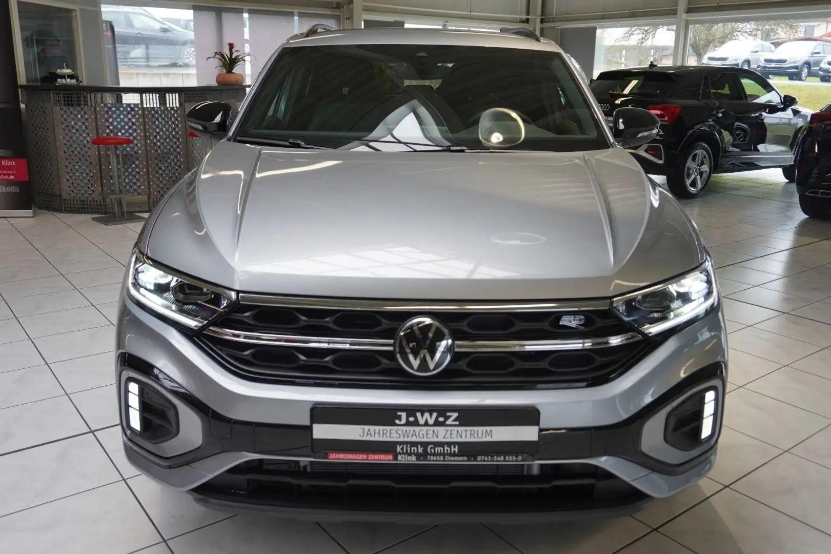 Volkswagen T-Roc R-Line 1.5 TSI DSG*ACC*KAMERA*BLACKSTYLE* Silber - 2