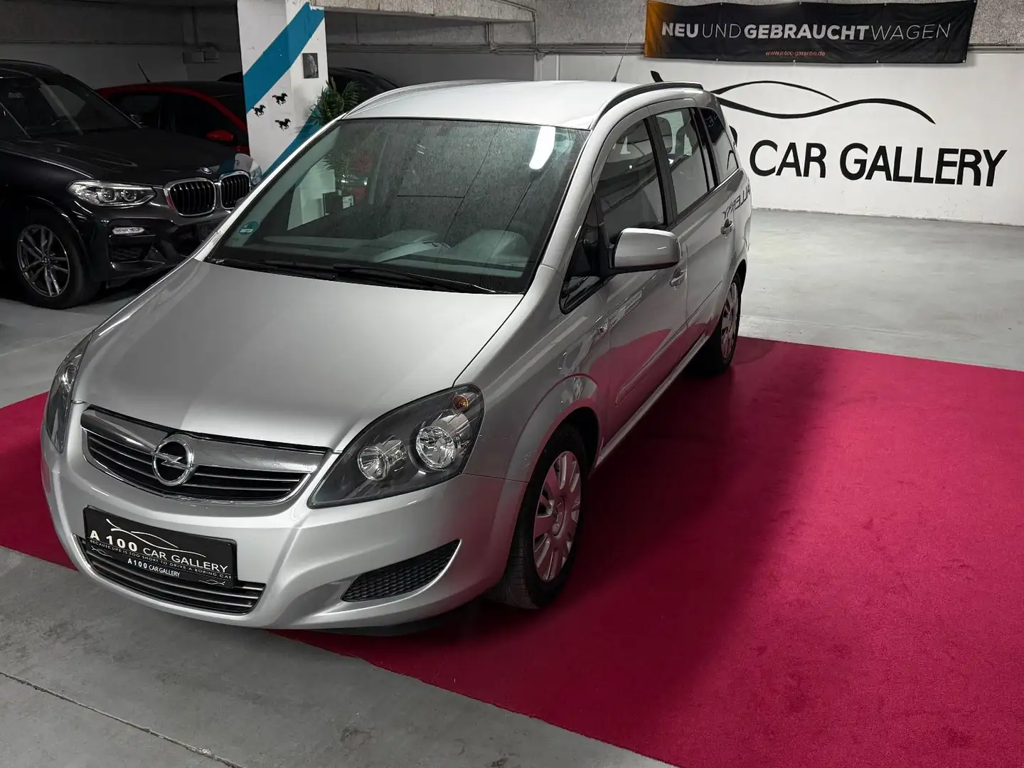 Opel Zafira B Family*7Sitzer*8xBereift*1Hand* Argent - 2
