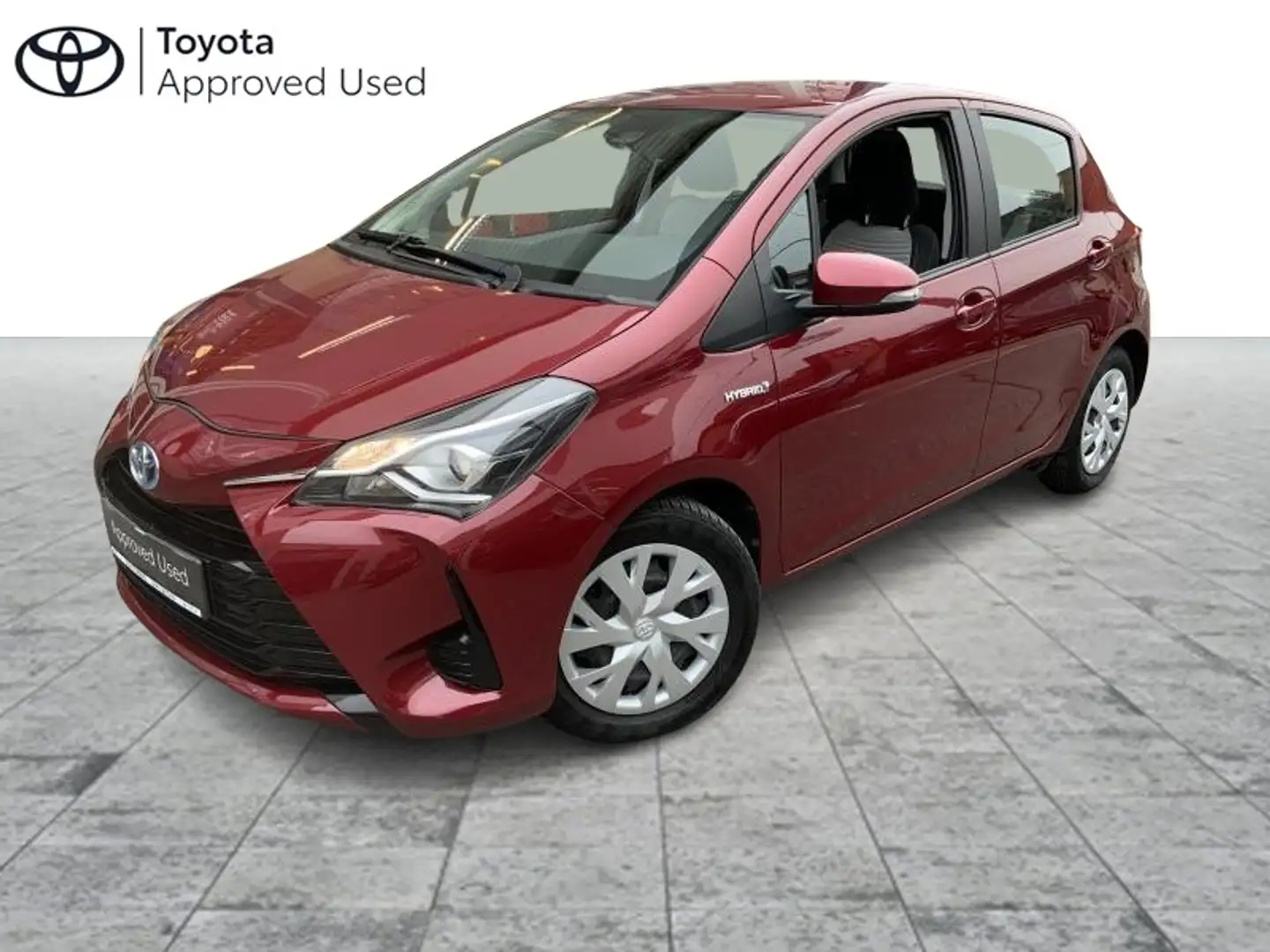 Toyota Yaris Comfort Rood - 1