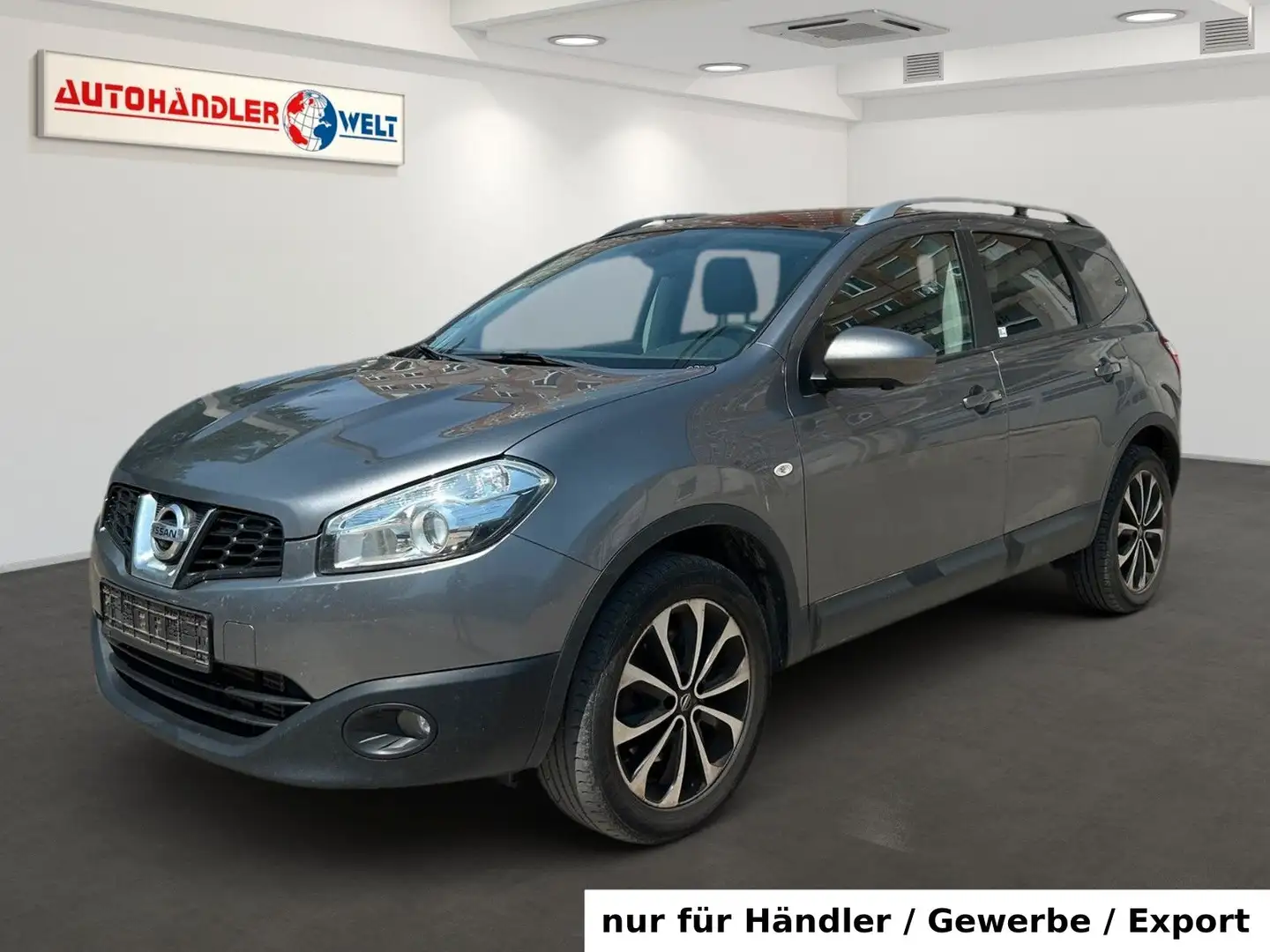 Nissan Qashqai+2 Qashqai +2 1.6dCi  7-Sitzer AAC Navi Pano AHK Grau - 1