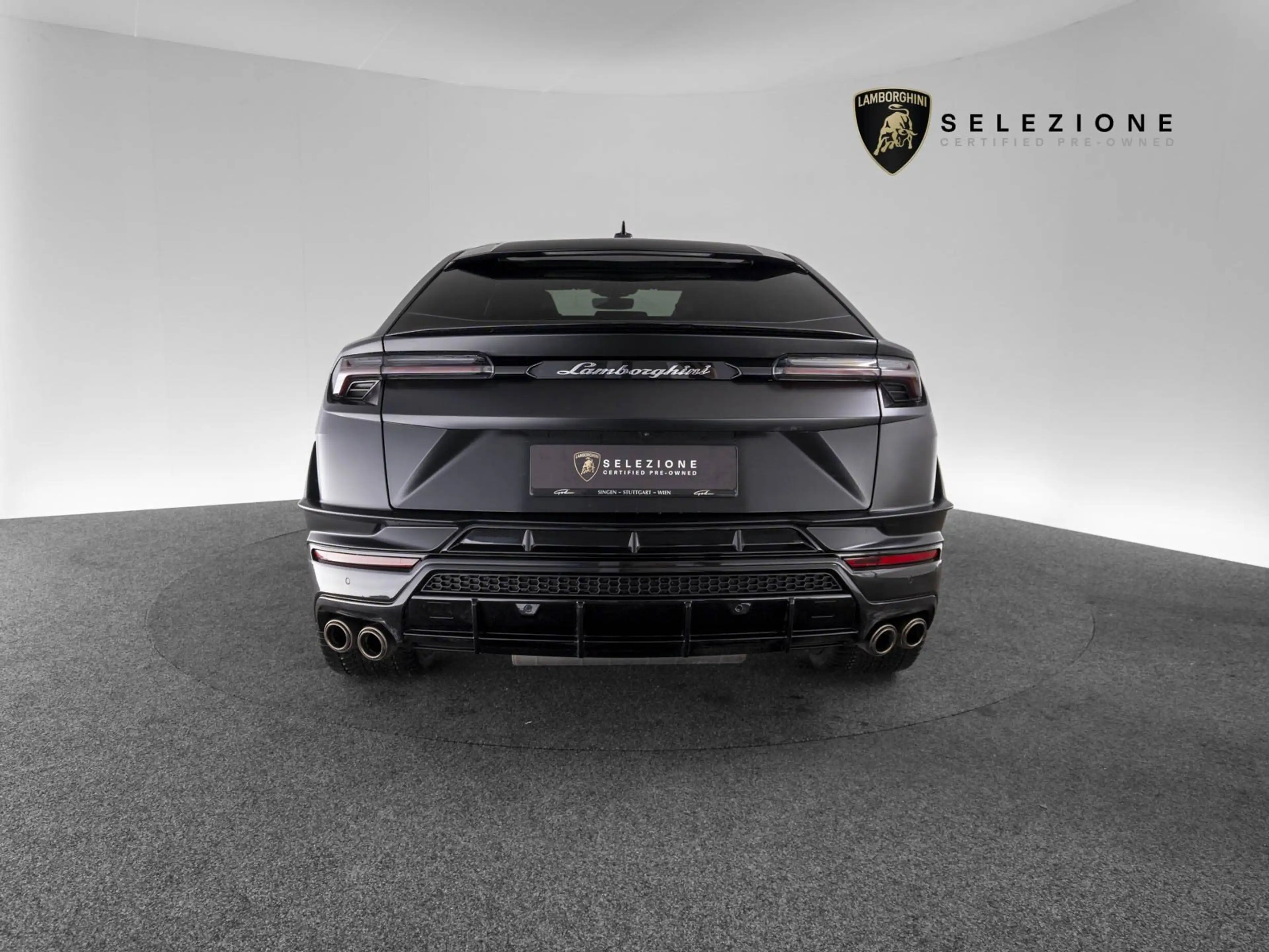 Lamborghini Urus S 23" AKRAPOVIC B&O PANO MASSAGE PARK-ASSIST AHK — photo 6