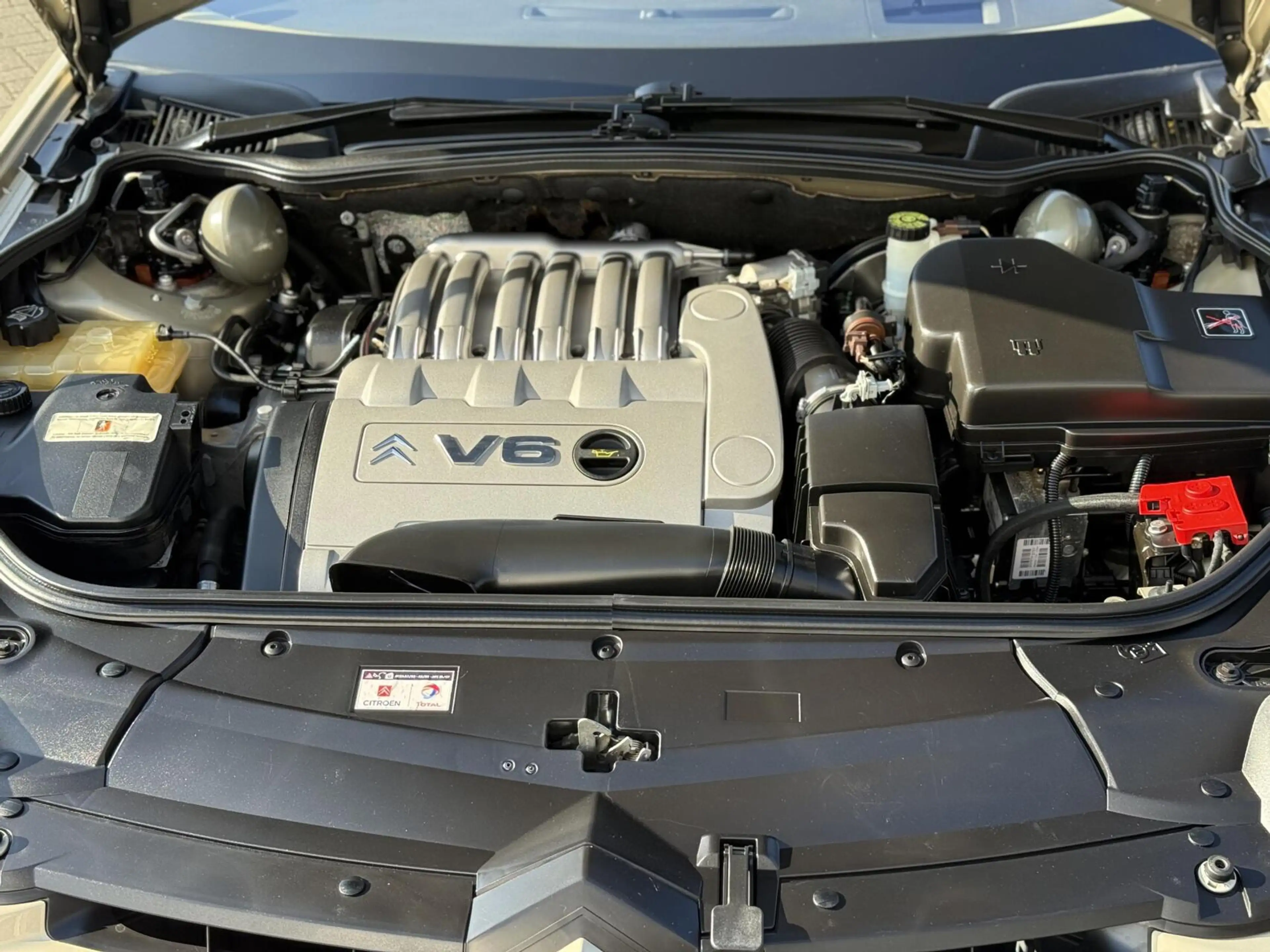 Citroen C6 3.0 V6 Exclusive "Mativoire" 65.000km! — photo 10