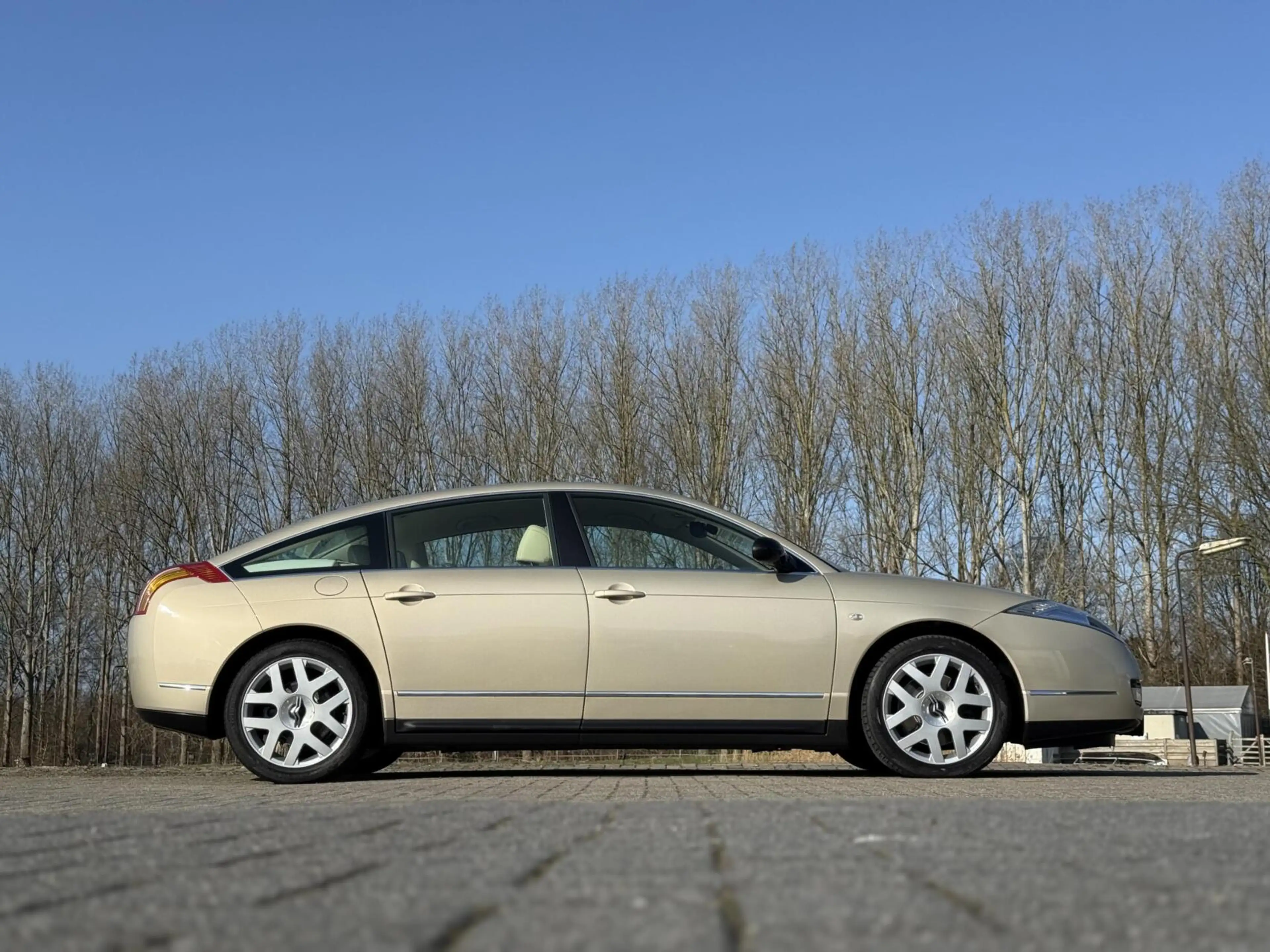 Citroen C6 3.0 V6 Exclusive "Mativoire" 65.000km! — photo 29