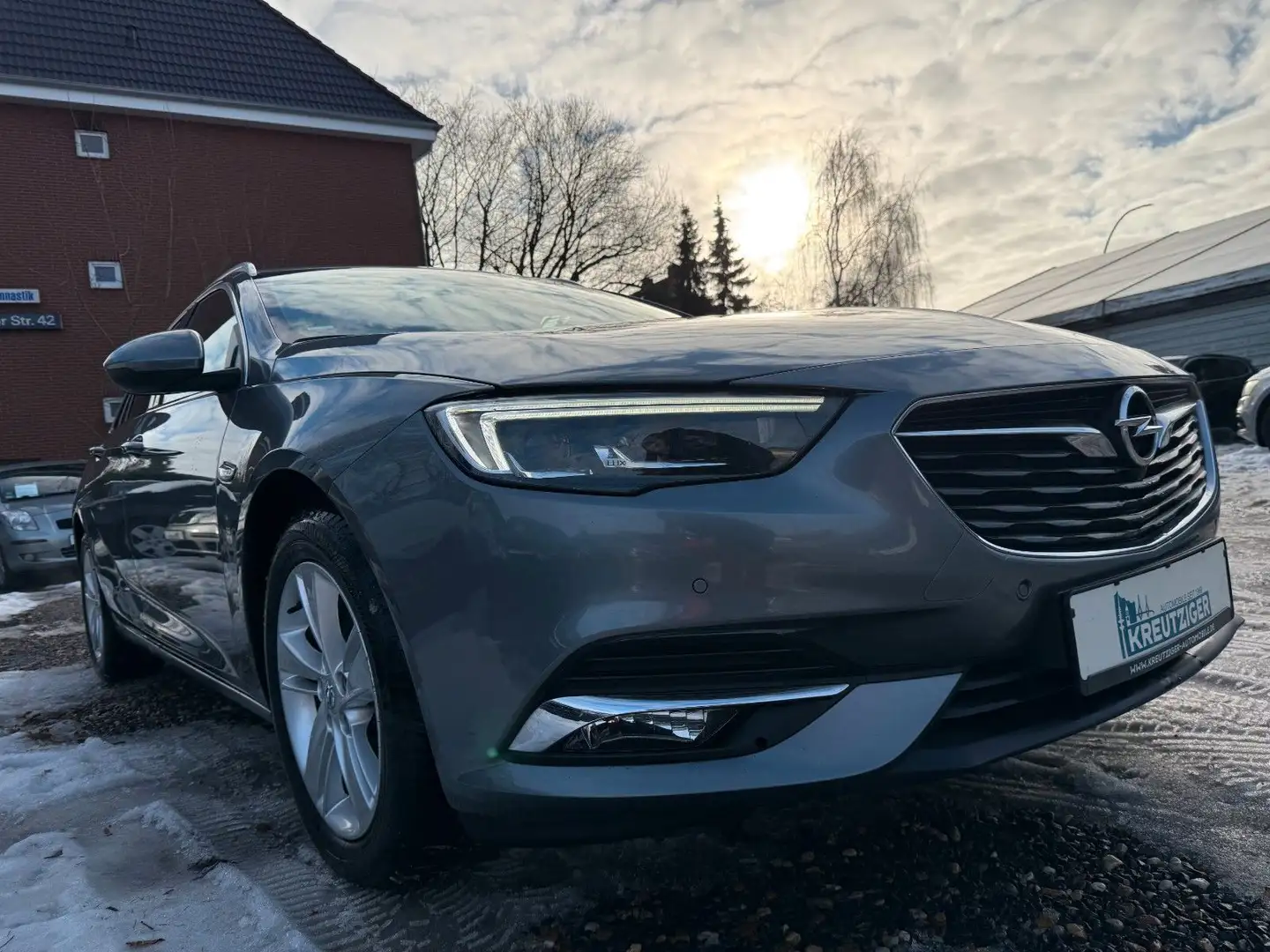 Opel Insignia B Sports Tourer Innovation Gris - 1