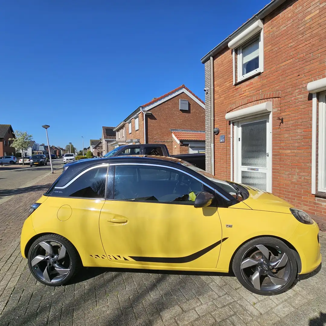 Opel Adam 1.4 ecoFLEX Start/Stop Black Link Geel - 1