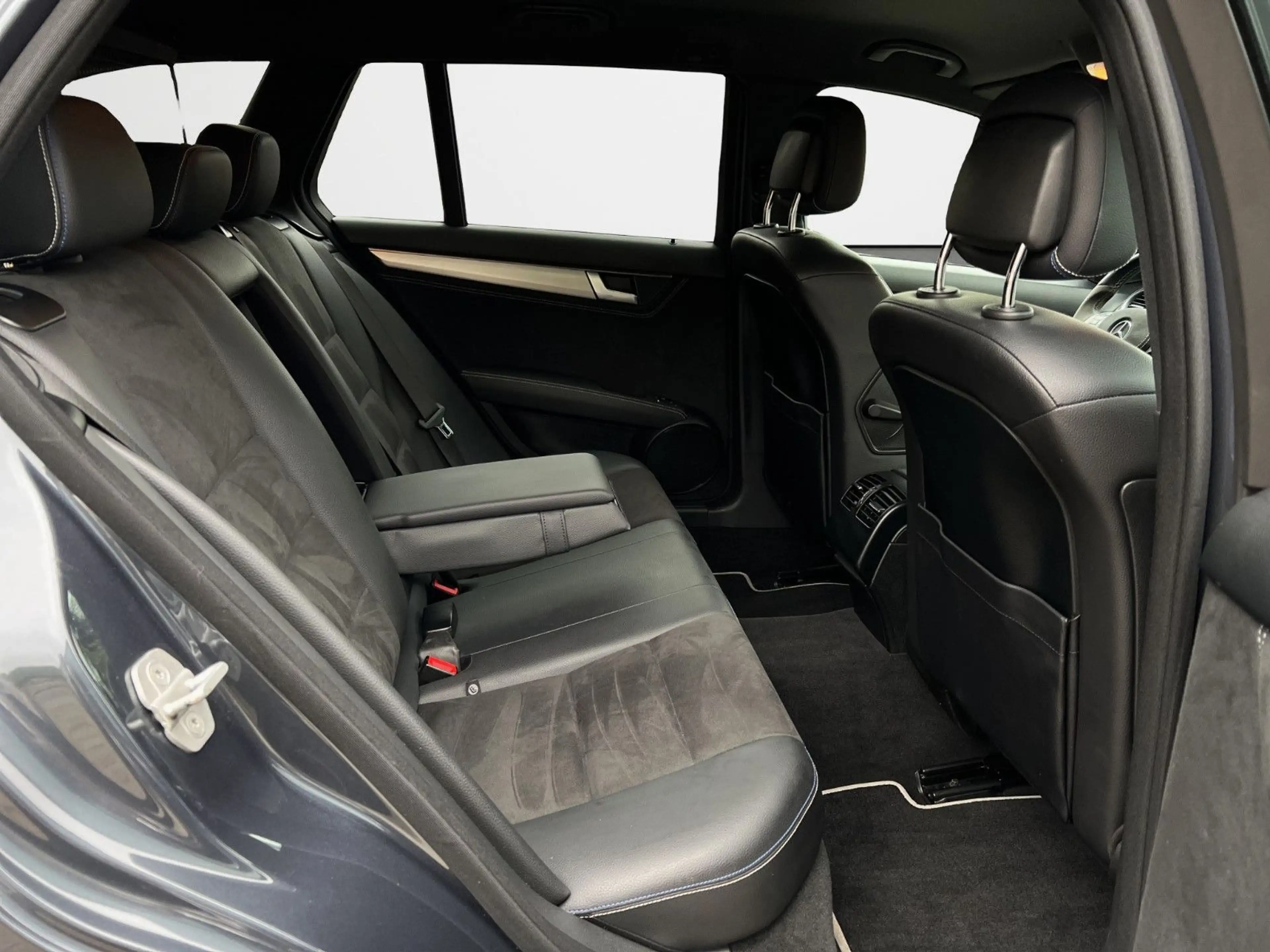 Mercedes-Benz C 250 T CDI *EDITION C*AMG-PAKET*FINAL EDITION* — photo 9