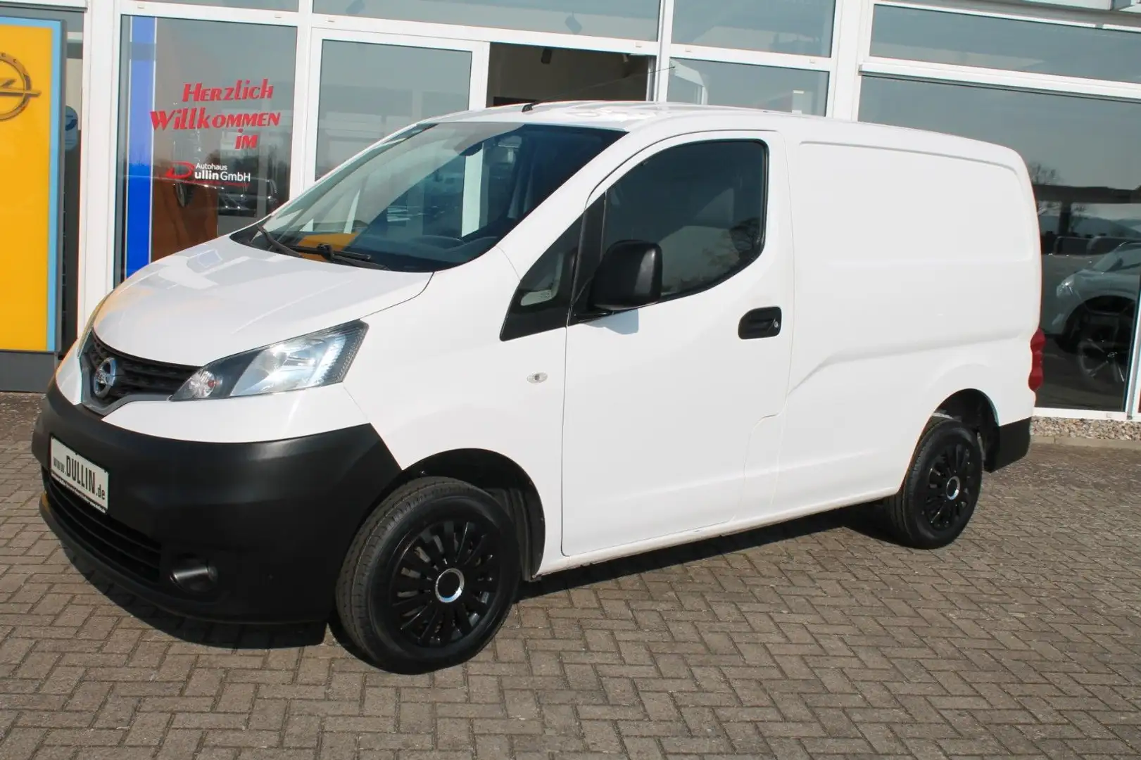 Nissan NV200 Evalia Kasten 1,5 dCi Comfort Ganzjahresreifen Weiß - 2