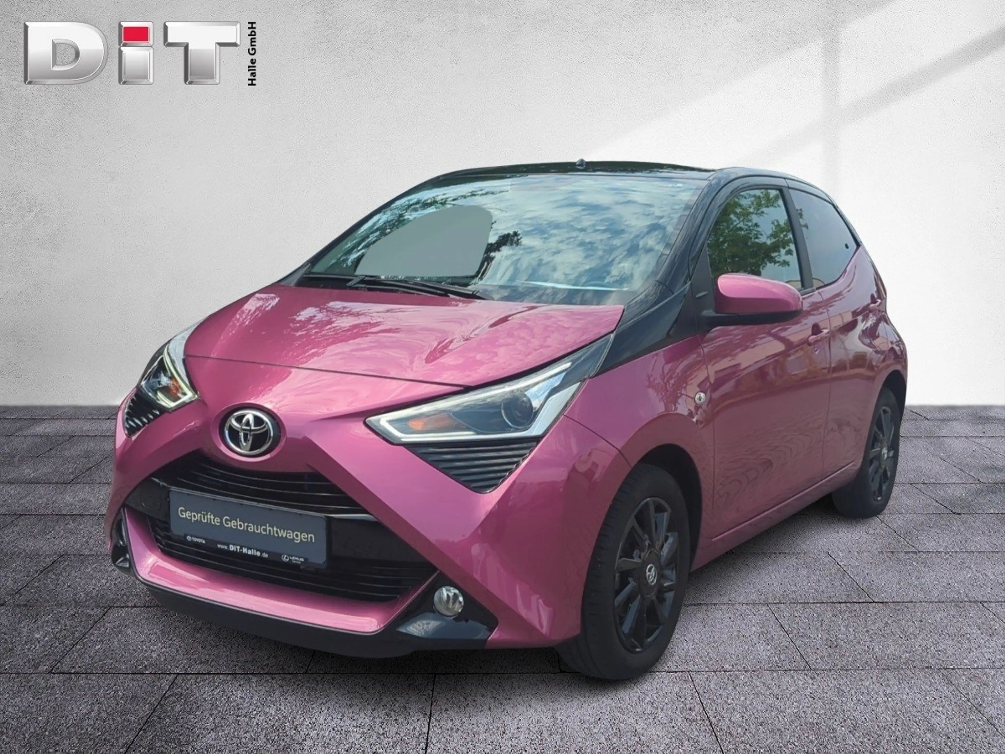 Toyota Aygo 1.0 x-cite AppleCarPlay Kamera Klima — photo 2