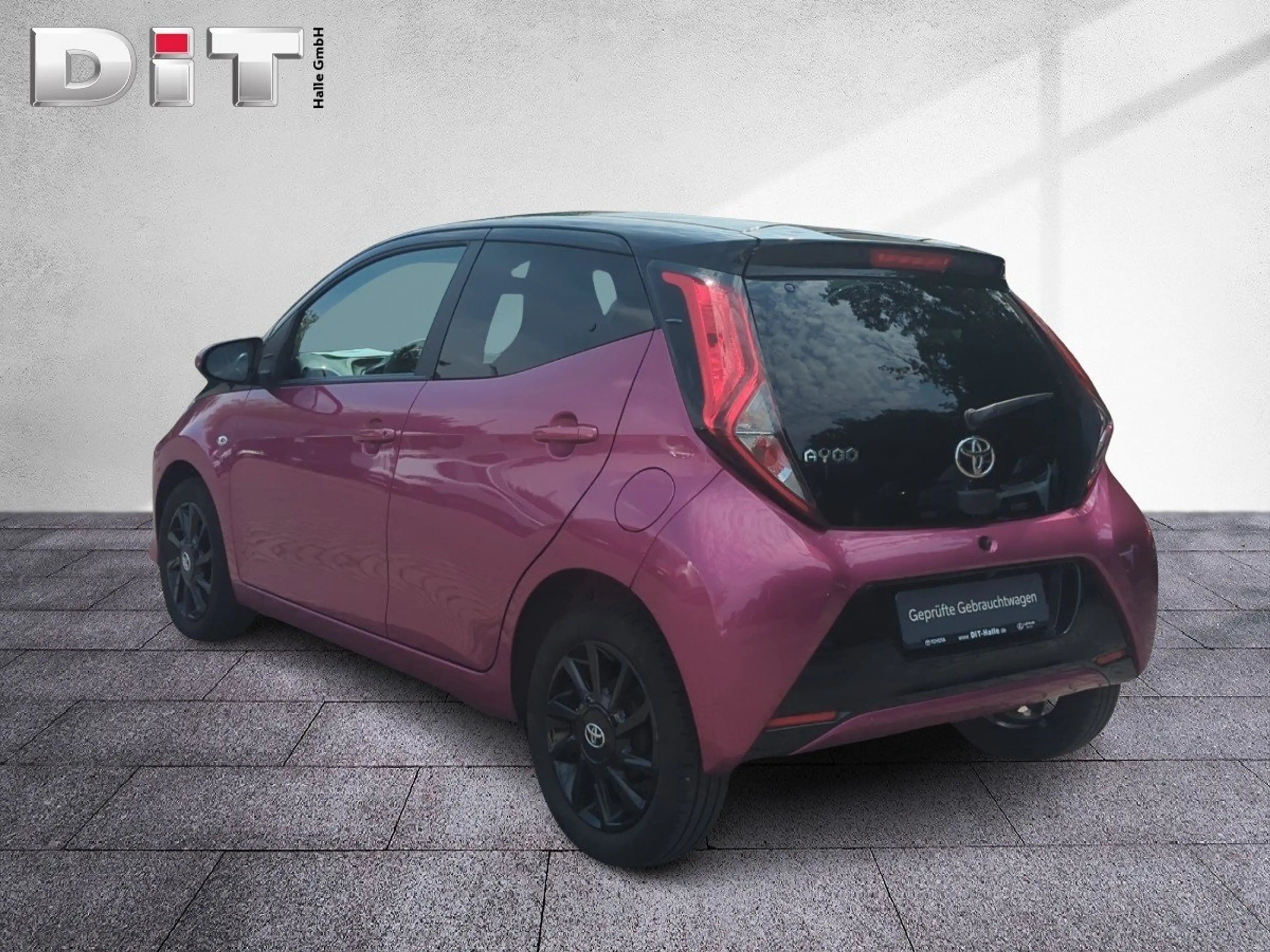 Toyota Aygo 1.0 x-cite AppleCarPlay Kamera Klima — photo 4