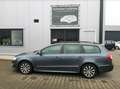 Volkswagen Passat Variant 1.6 TDI DPF BlueMotion Grau - thumbnail 2
