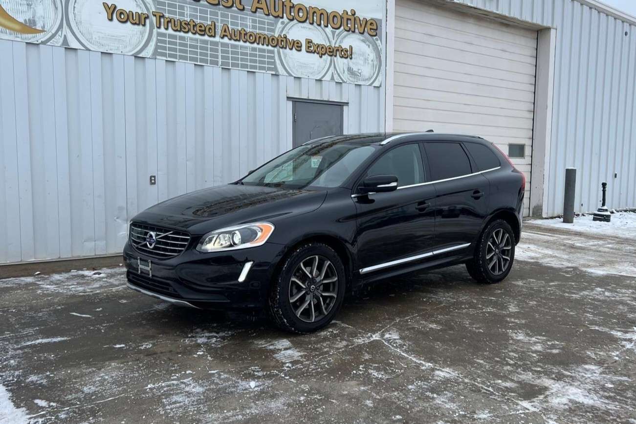 2016 Volvo XC60 T5 Premier AWD thumb 9