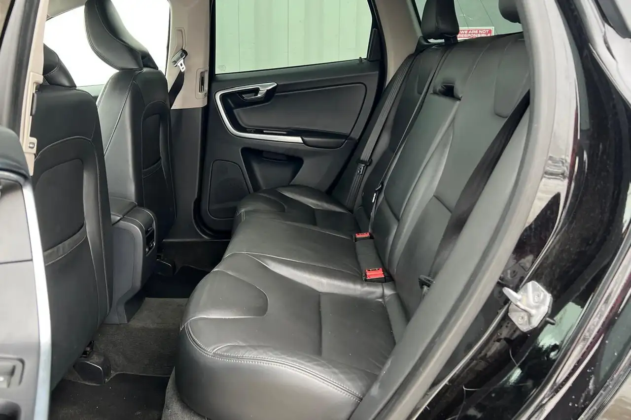 Volvo XC60 снимка Volvo XC60