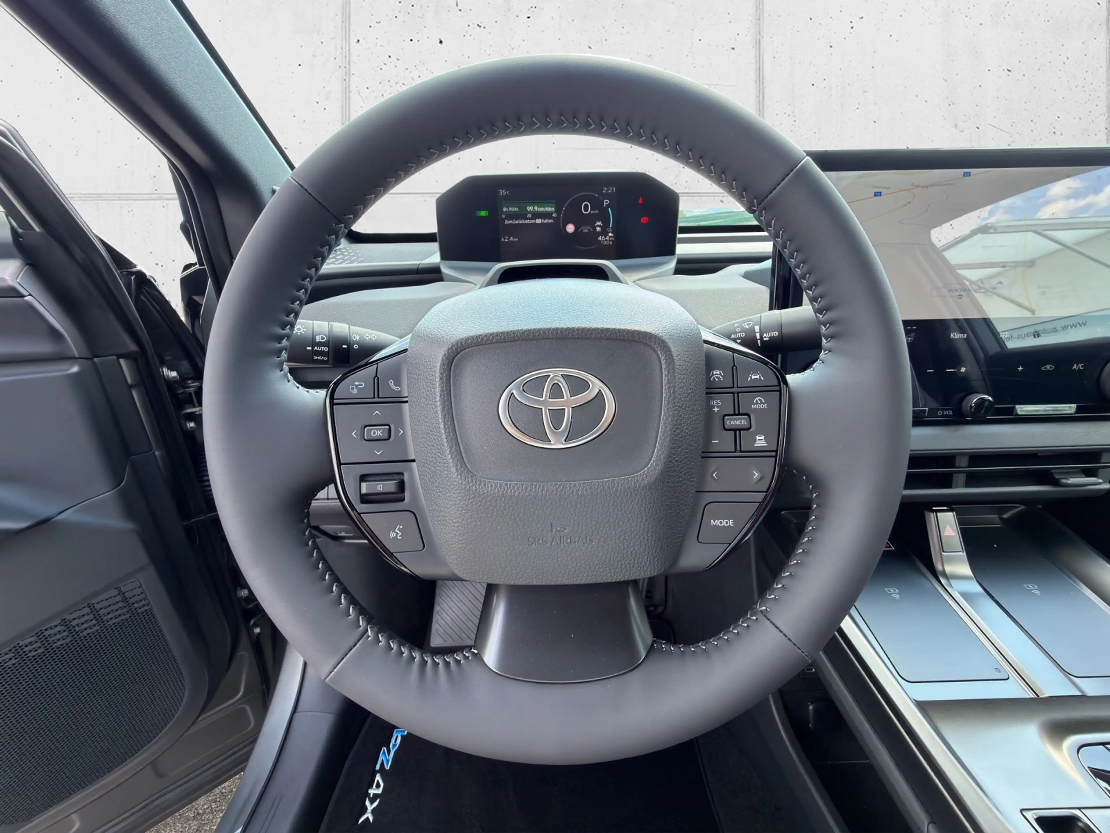 Toyota bZ4X 2WD Lounge Style-P. Elektrik 5t. — photo 11