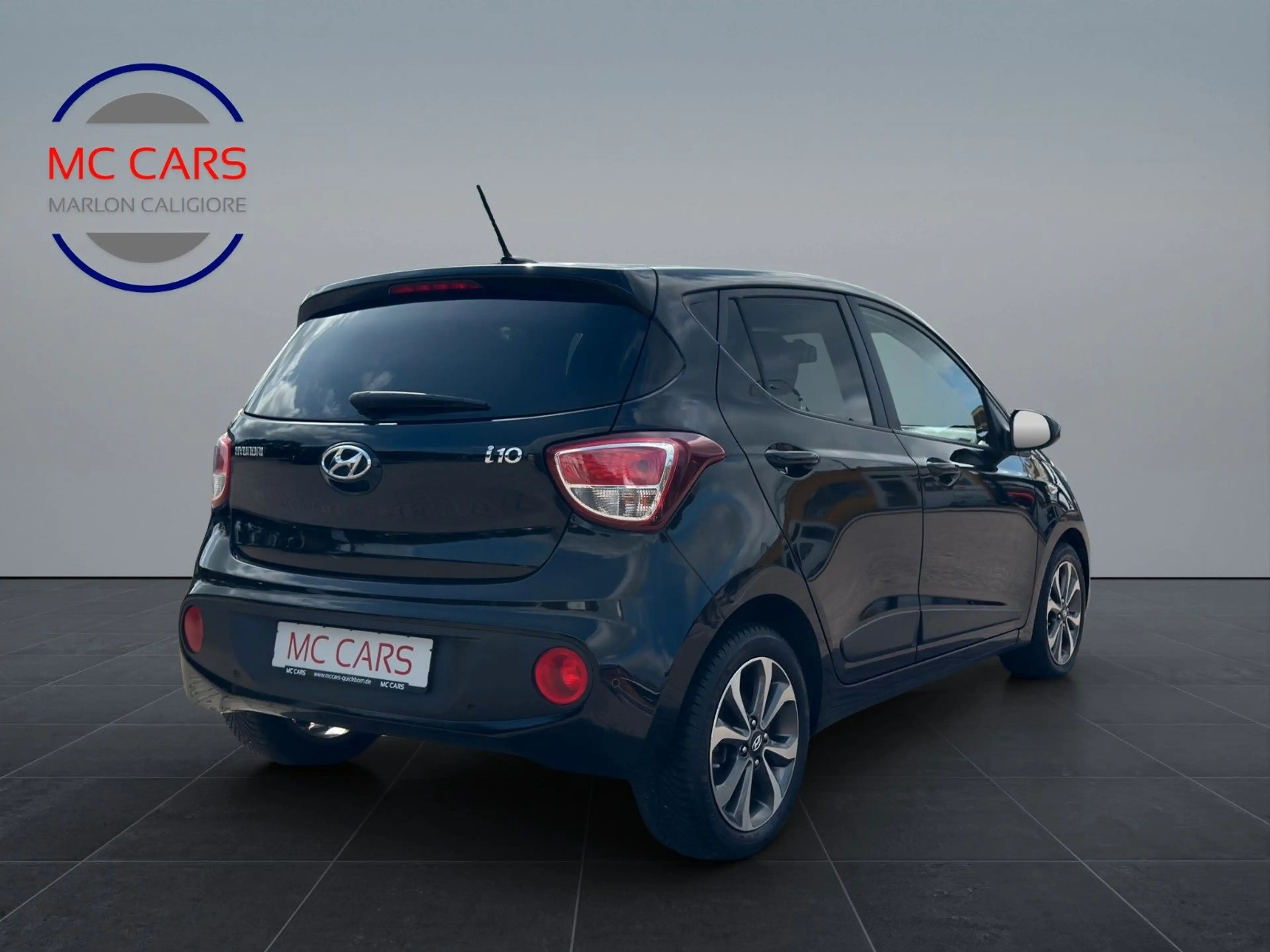 Hyundai i10 Passion + Sport/Navi / Nur 31000tkm! — photo 5