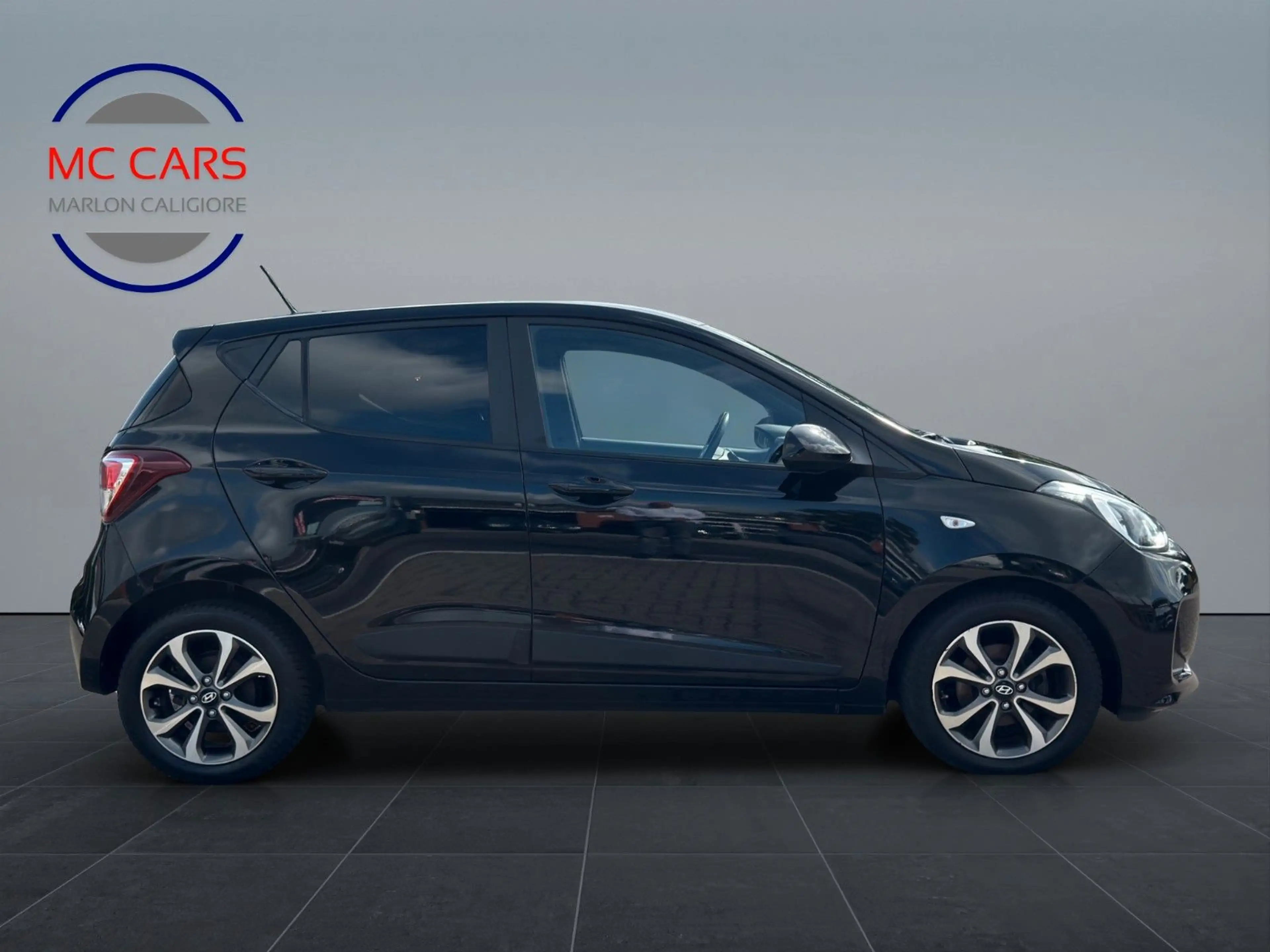 Hyundai i10 Passion + Sport/Navi / Nur 31000tkm! — photo 7