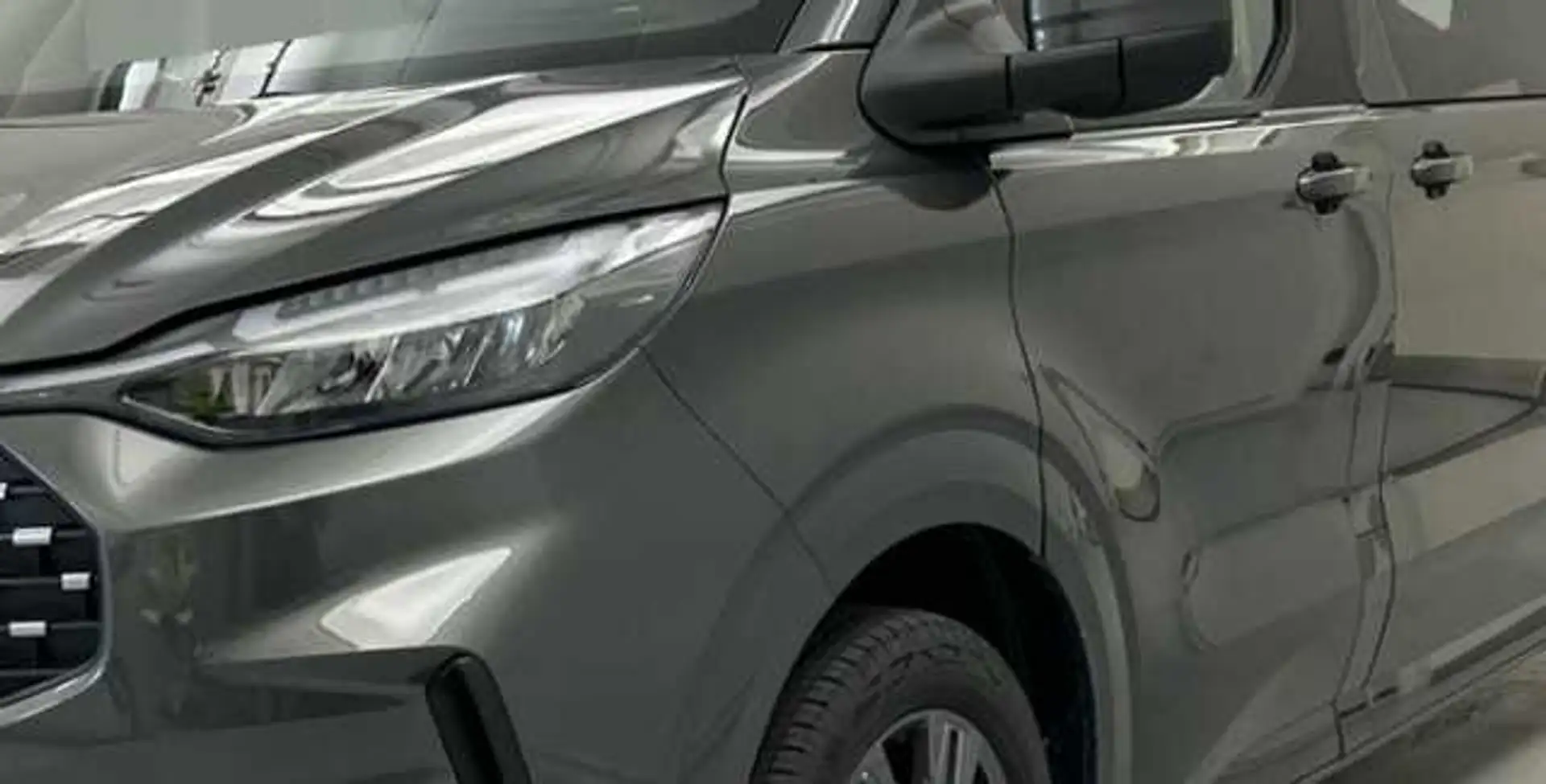 Ford Tourneo Custom 2.0 EcoBlue Titanium L2 Gris - 1