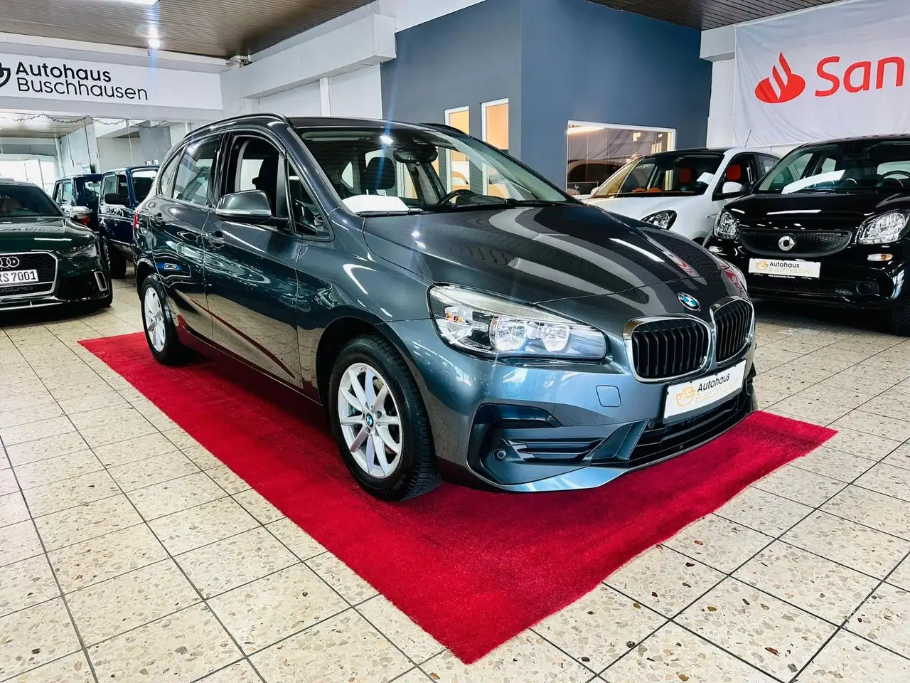 BMW 216