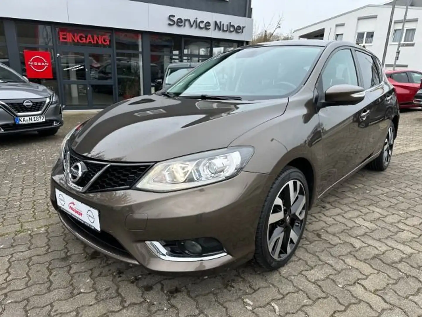 Nissan Pulsar 1,2DIG-T Tekna Leder Braun - 2