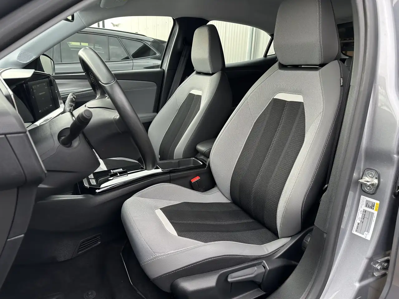 Opel Mokka-E Elegance LED+SHZ+PDC+KEYLESS+WÄRMEPUMPE 8