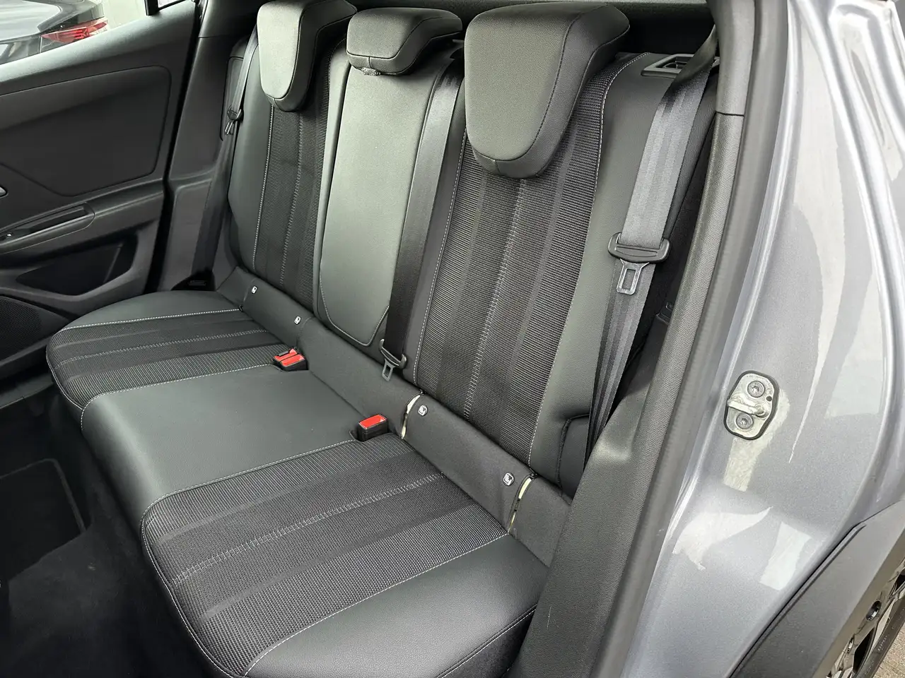 Opel Mokka-E Elegance LED+SHZ+PDC+KEYLESS+WÄRMEPUMPE 9