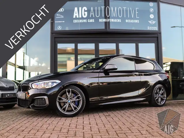 BMW 140 1-serie M140i xDrive High Executive | Pano | Camer