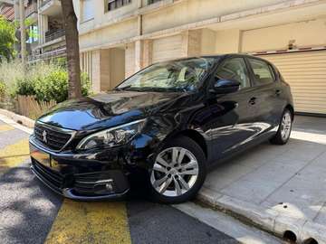 II Active Business 1.2l Puretech 12V GPF EAT8 130 cv te auto