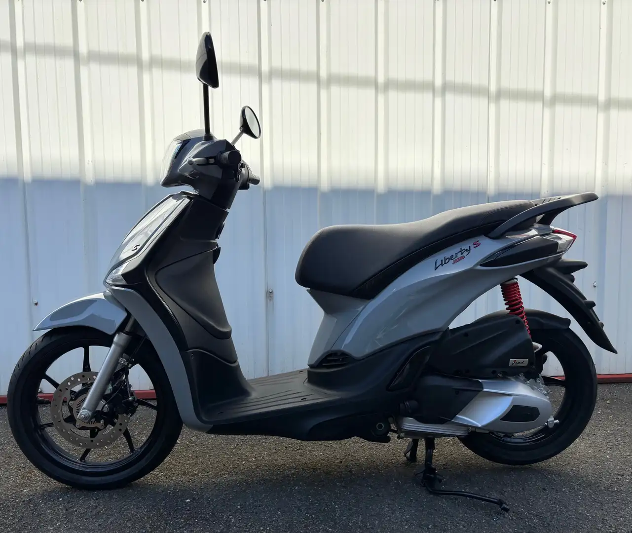 Piaggio Liberty 125 - 2