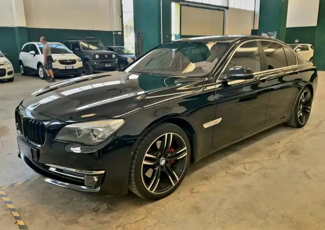 BMW 730 730d xdrive Eletta 258cv auto