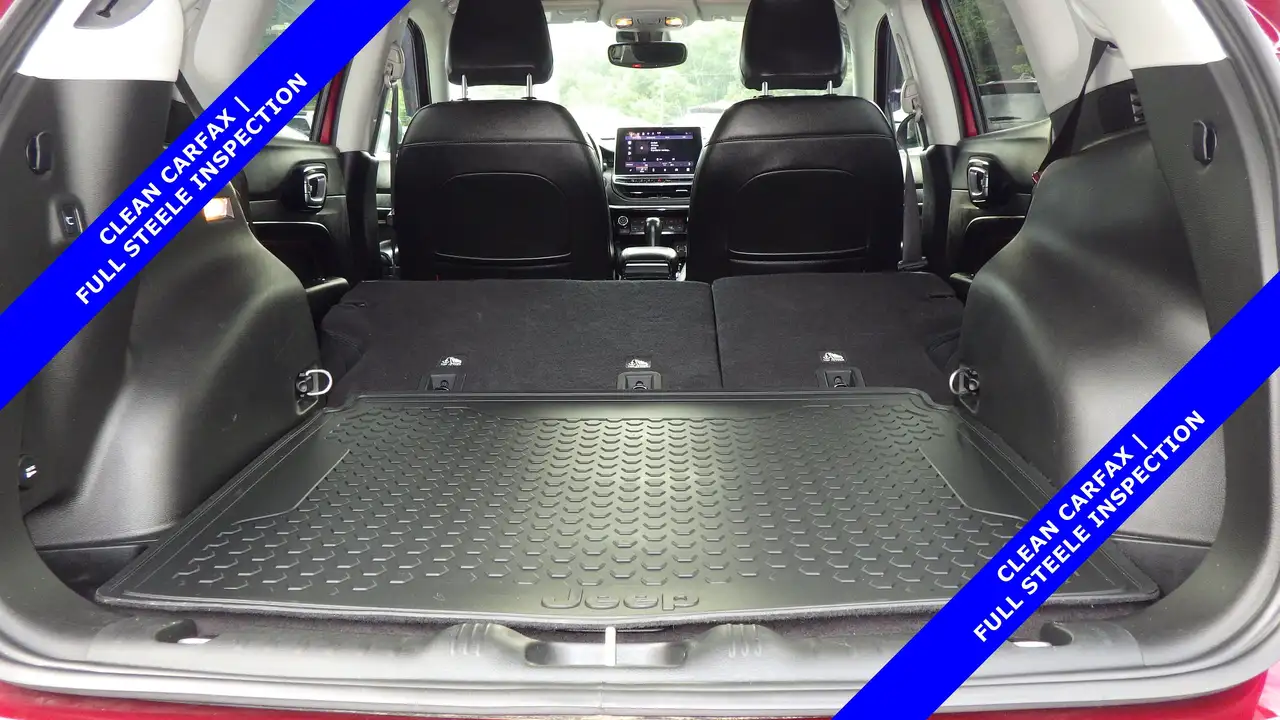 Jeep Compass photo Jeep Compass