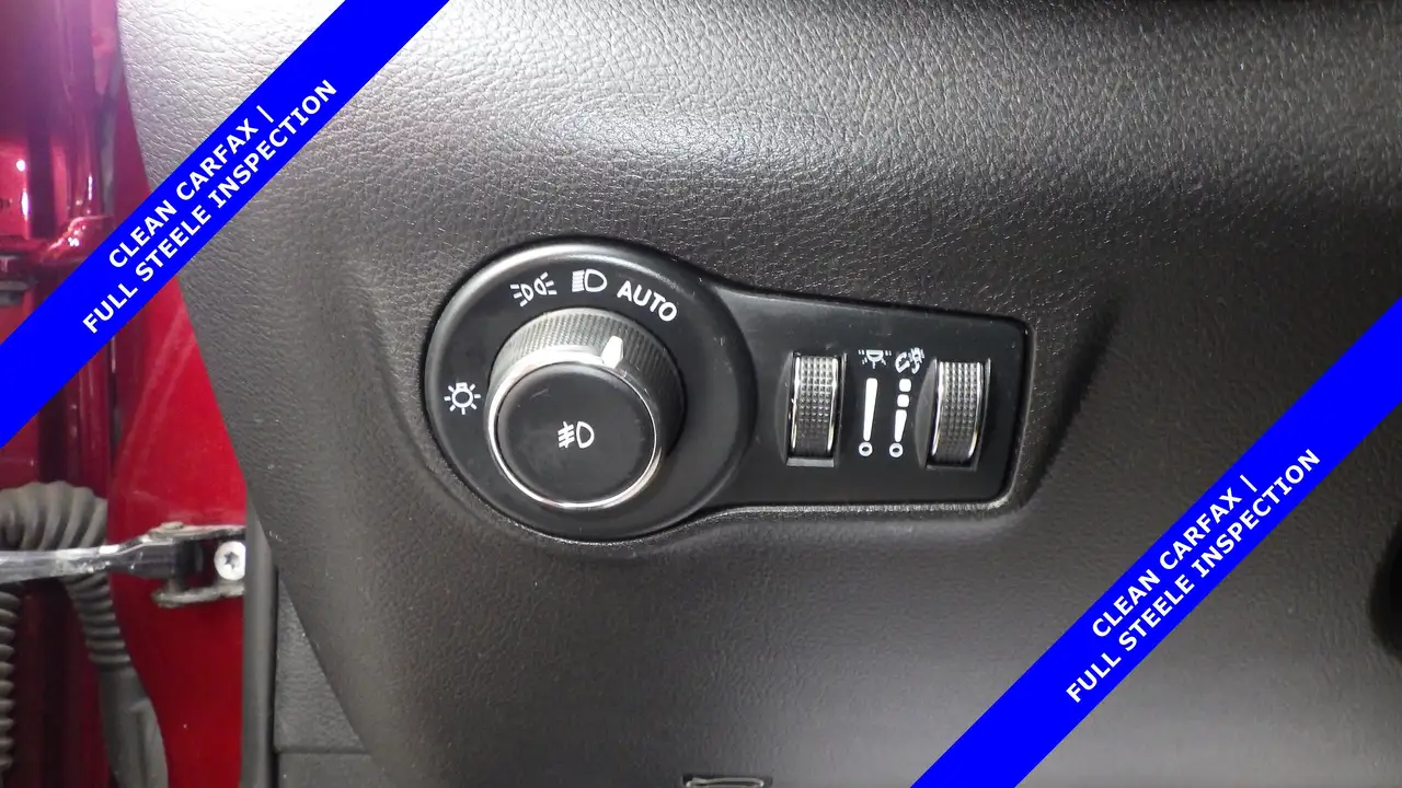 Jeep Compass photo Jeep Compass