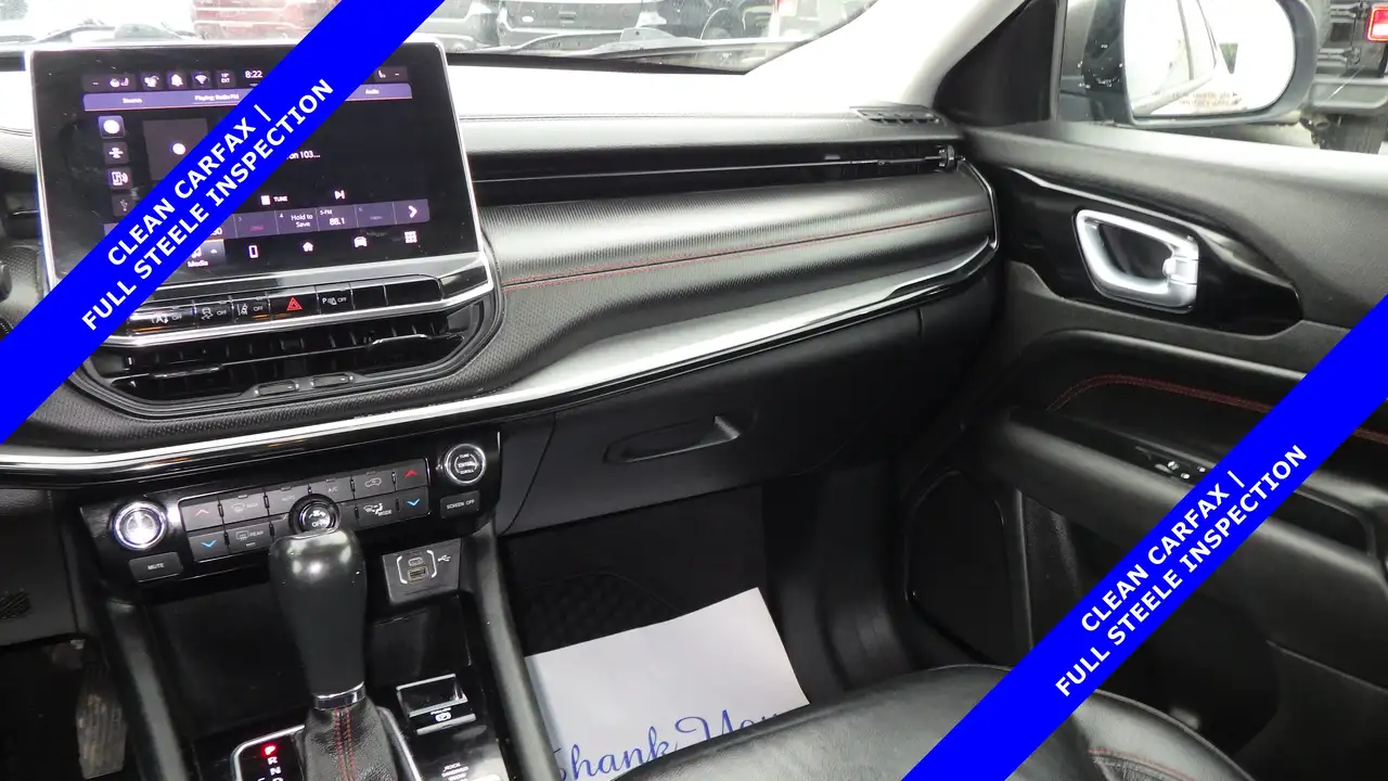 Jeep Compass photo Jeep Compass