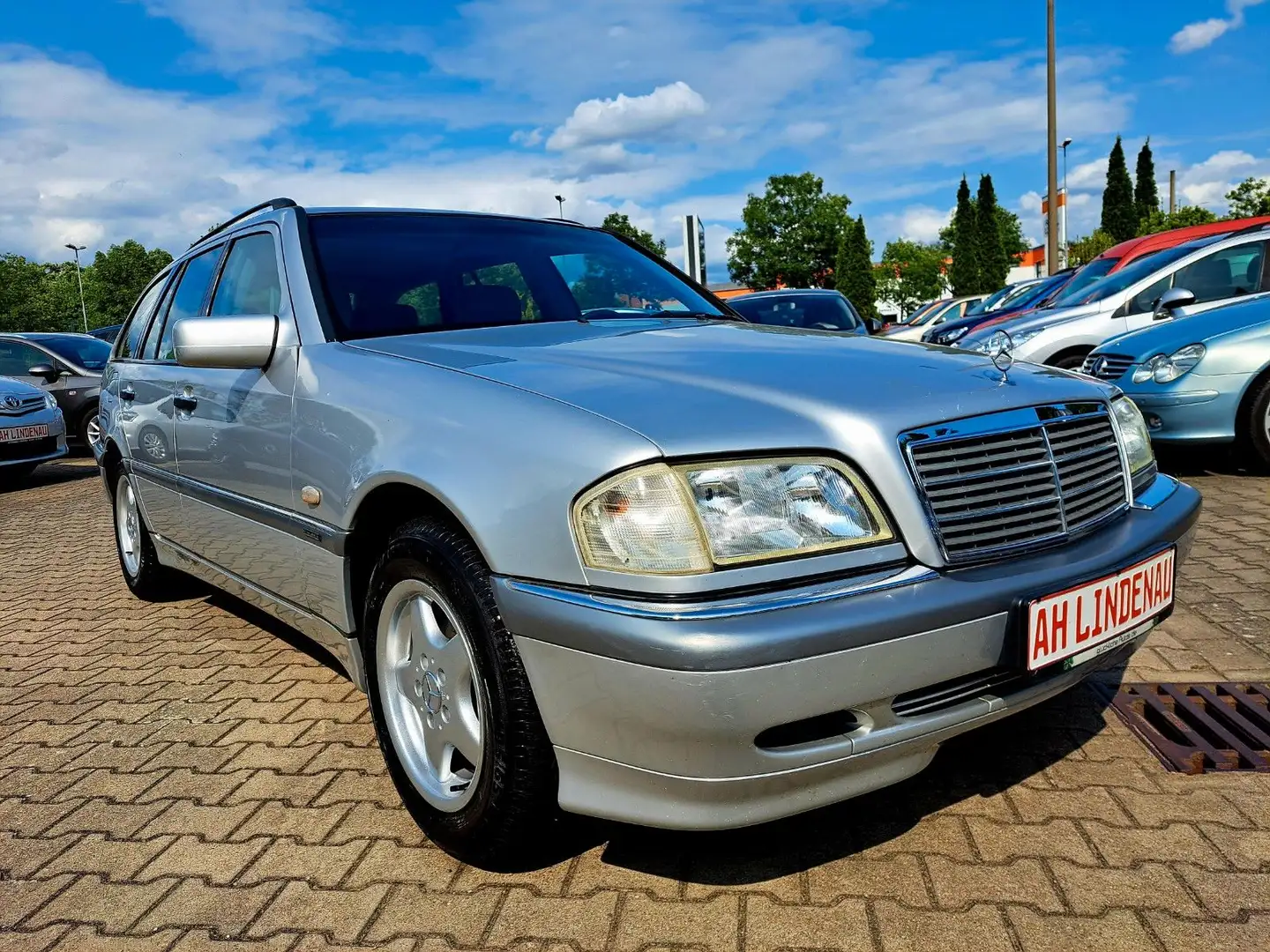 Mercedes-Benz C 240 T ELEGANCE Silber - 2