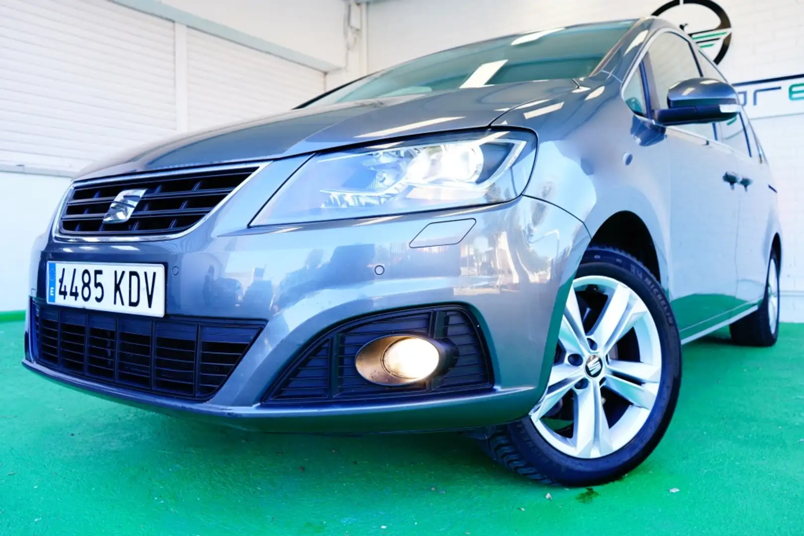 SEAT Alhambra 2.0TDI CR S&S Style Adv. 4D DSG 184 Gris - 2