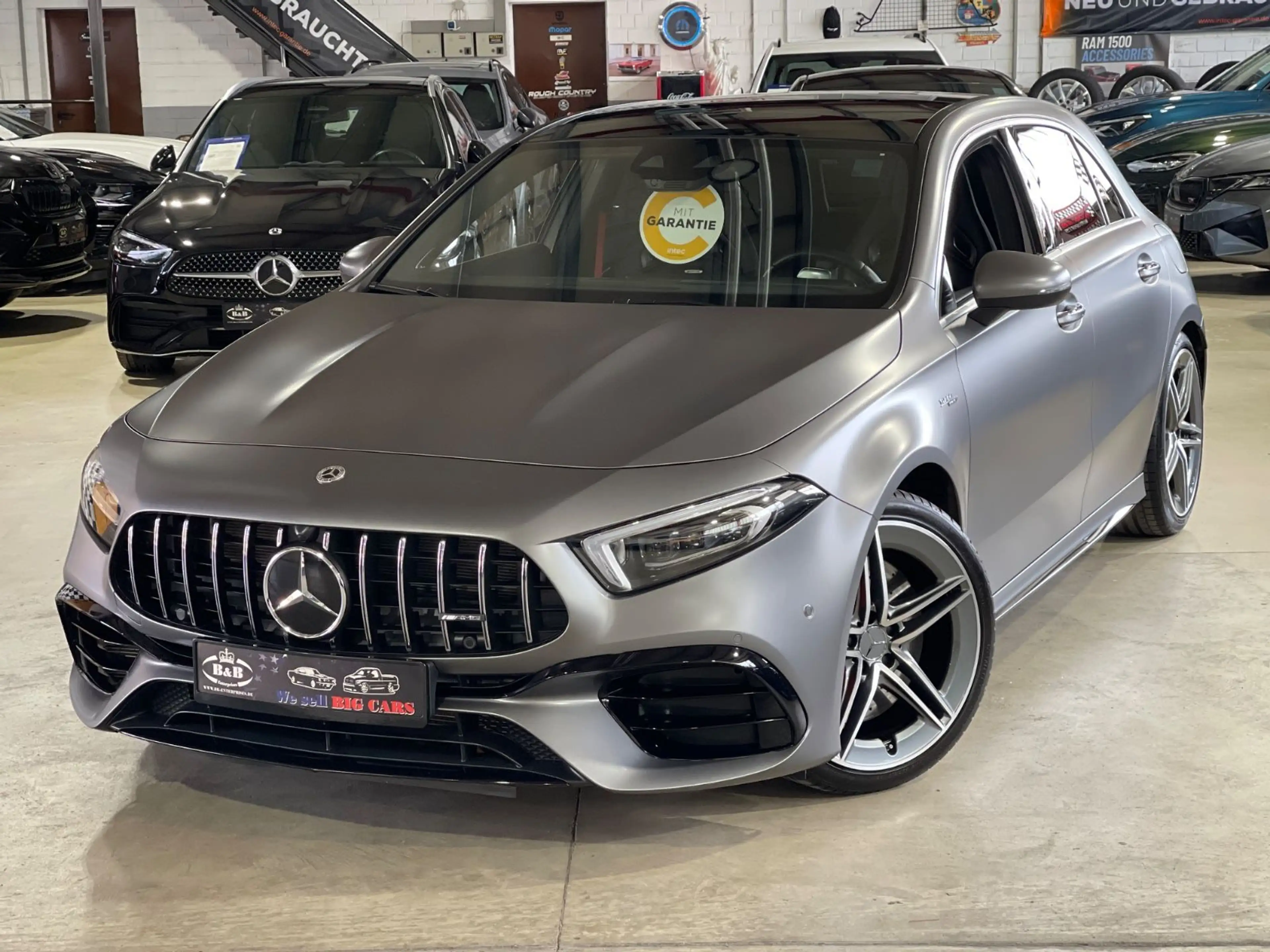 Mercedes-Benz A 45 AMG S+PANO+BURMESTER+NIGHT+KERAMIK VERSIEG. — photo 2