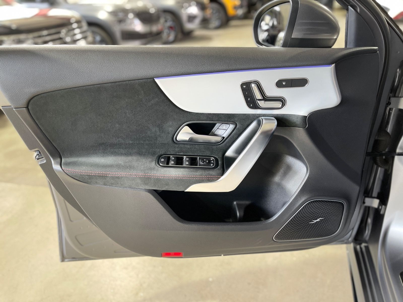 Mercedes-Benz A 45 AMG S+PANO+BURMESTER+NIGHT+KERAMIK VERSIEG. — photo 15