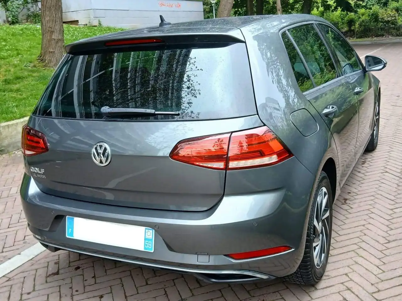 Volkswagen Golf Standard Model — photo 2