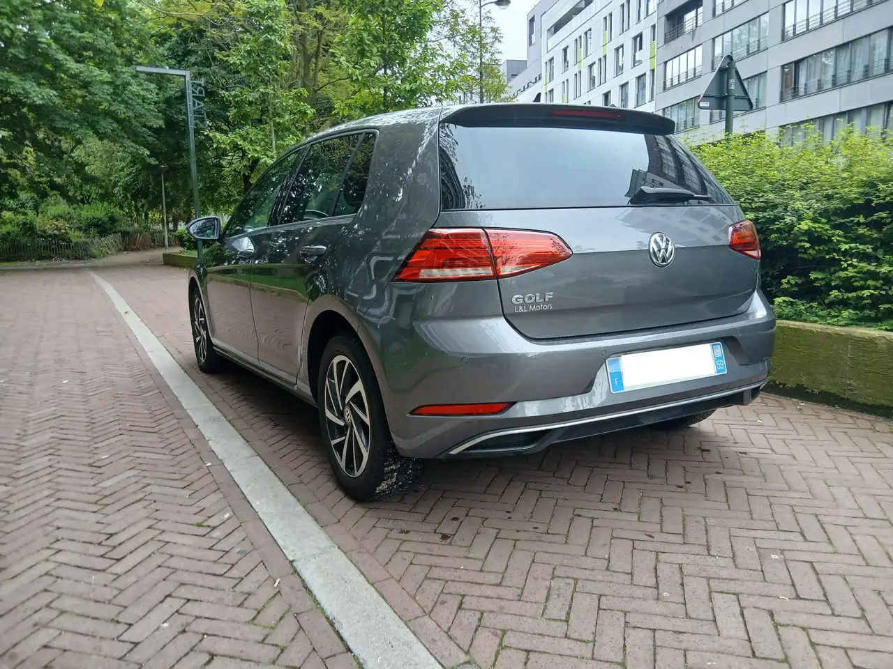 Volkswagen Golf Standard Model — photo 4