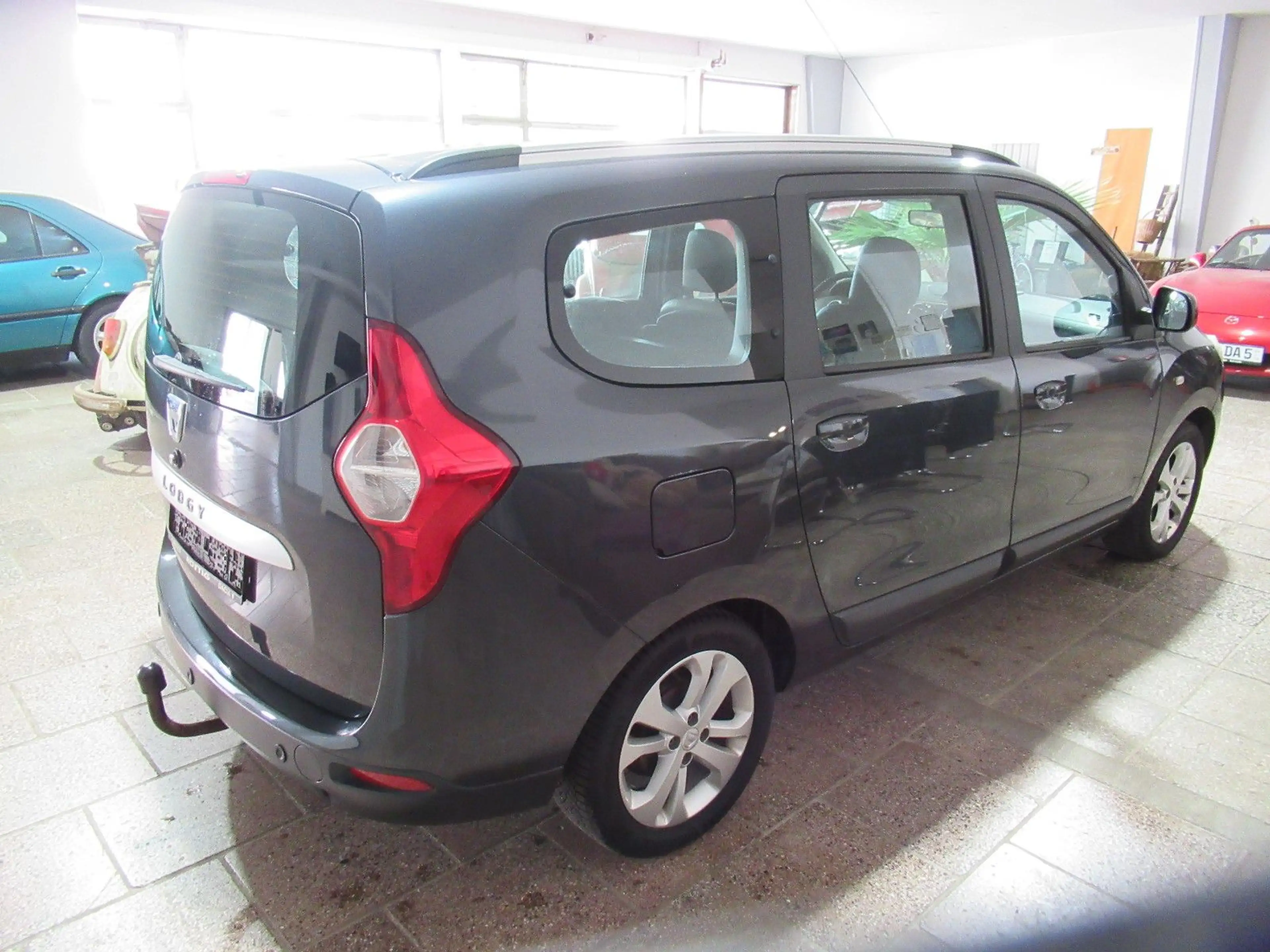 Dacia Lodgy Prestige Leder, KLIMA, PDC, NAVI, AHZV, — photo 3