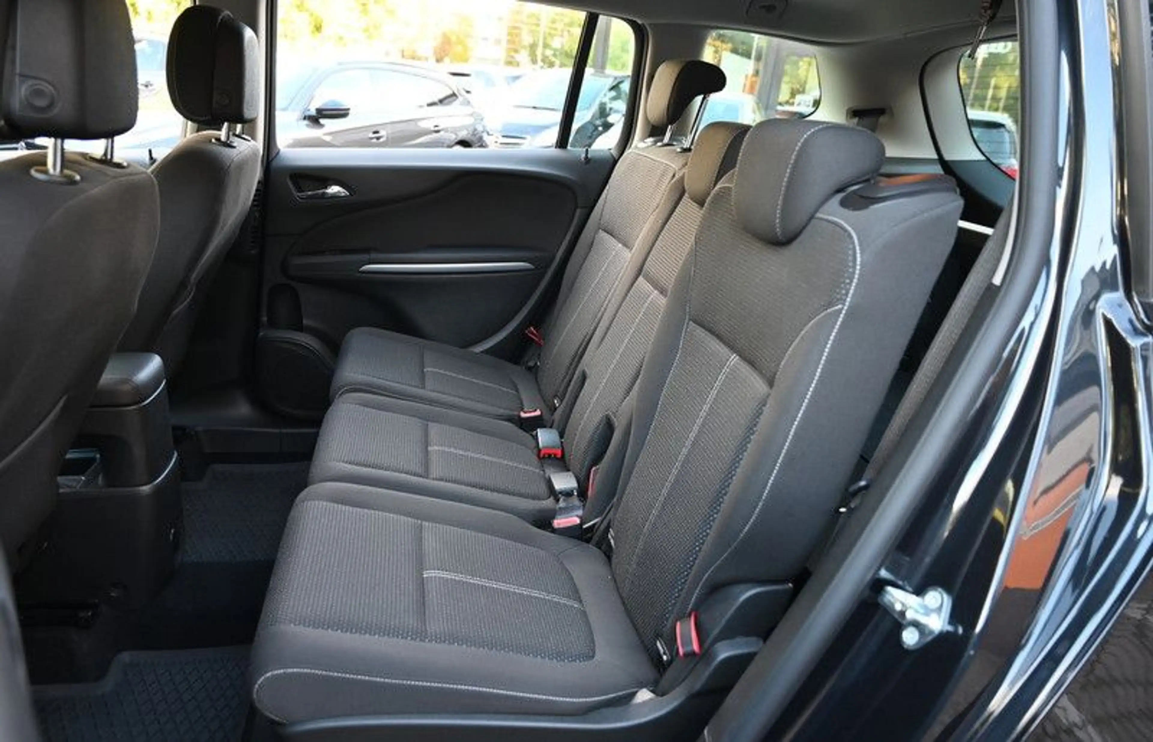 Opel Zafira C Tourer Edition 7Sitz 2Hd PDC LR/Sitzhz. — photo 13