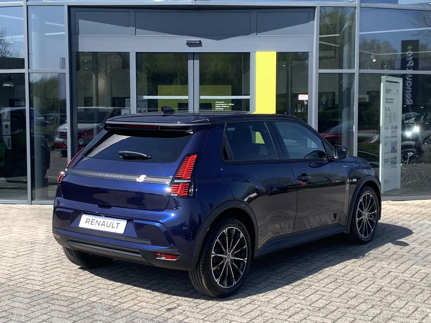 Renault R 5 120 pk urban range techno 40 kWh | Nieuwe auto |18 Blauw - 2