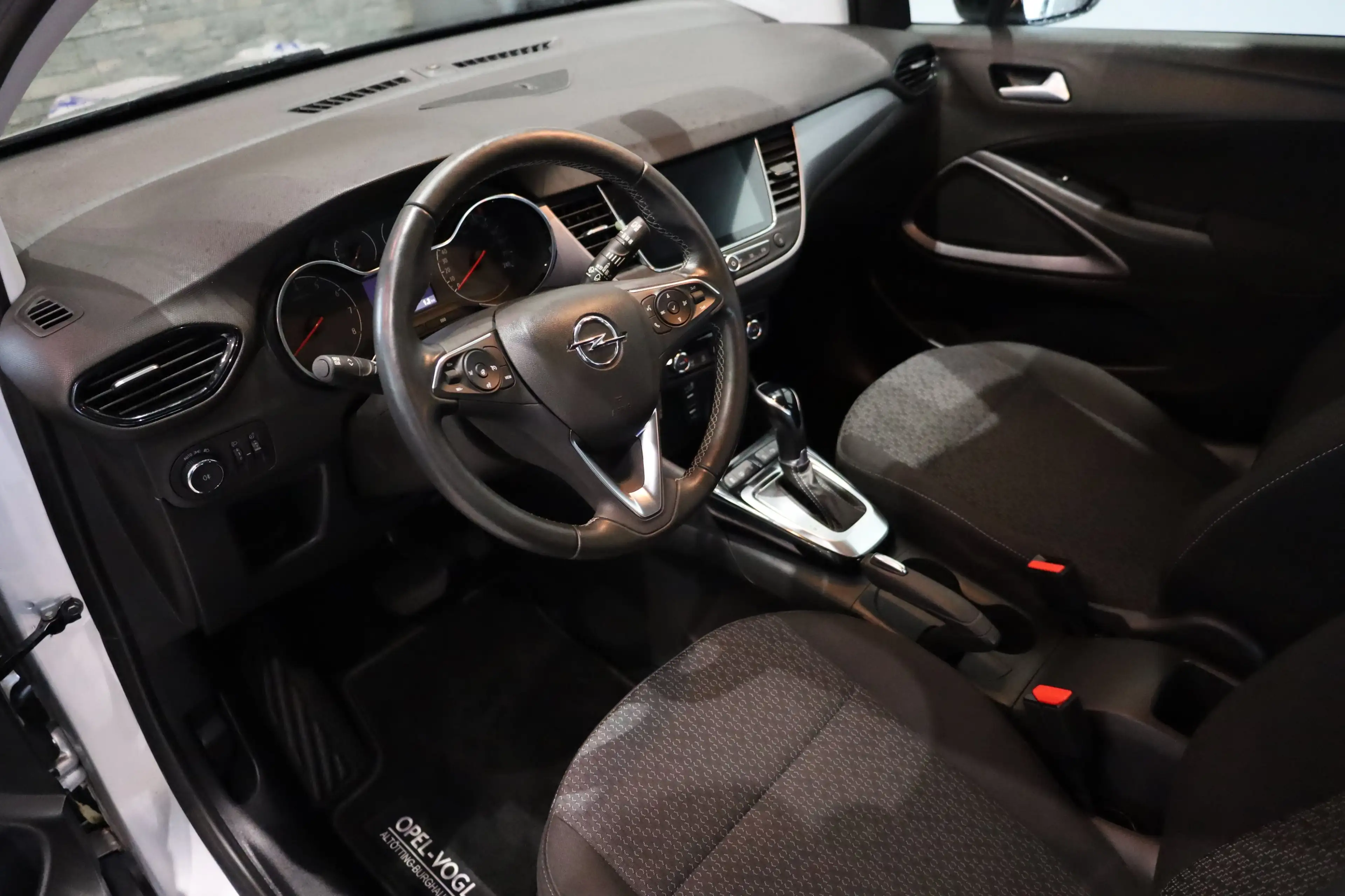 Opel Crossland RFK Klimaaut. PDC — photo 5