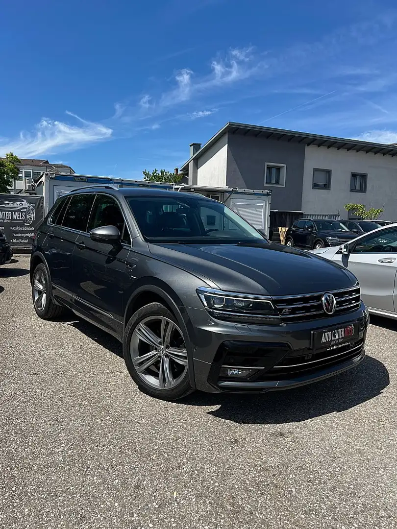 Volkswagen Tiguan 2,0 TDI SCR 4Motion Highline DSG Gris - 1