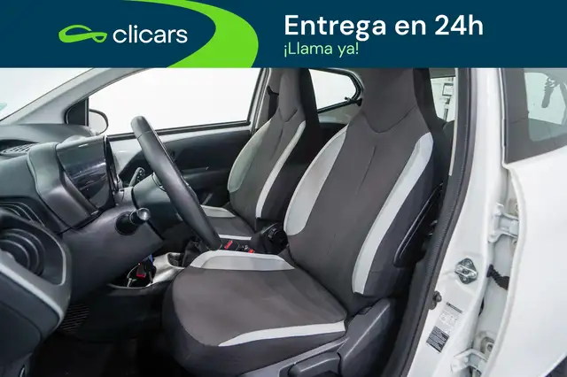 Toyota Aygo view 14