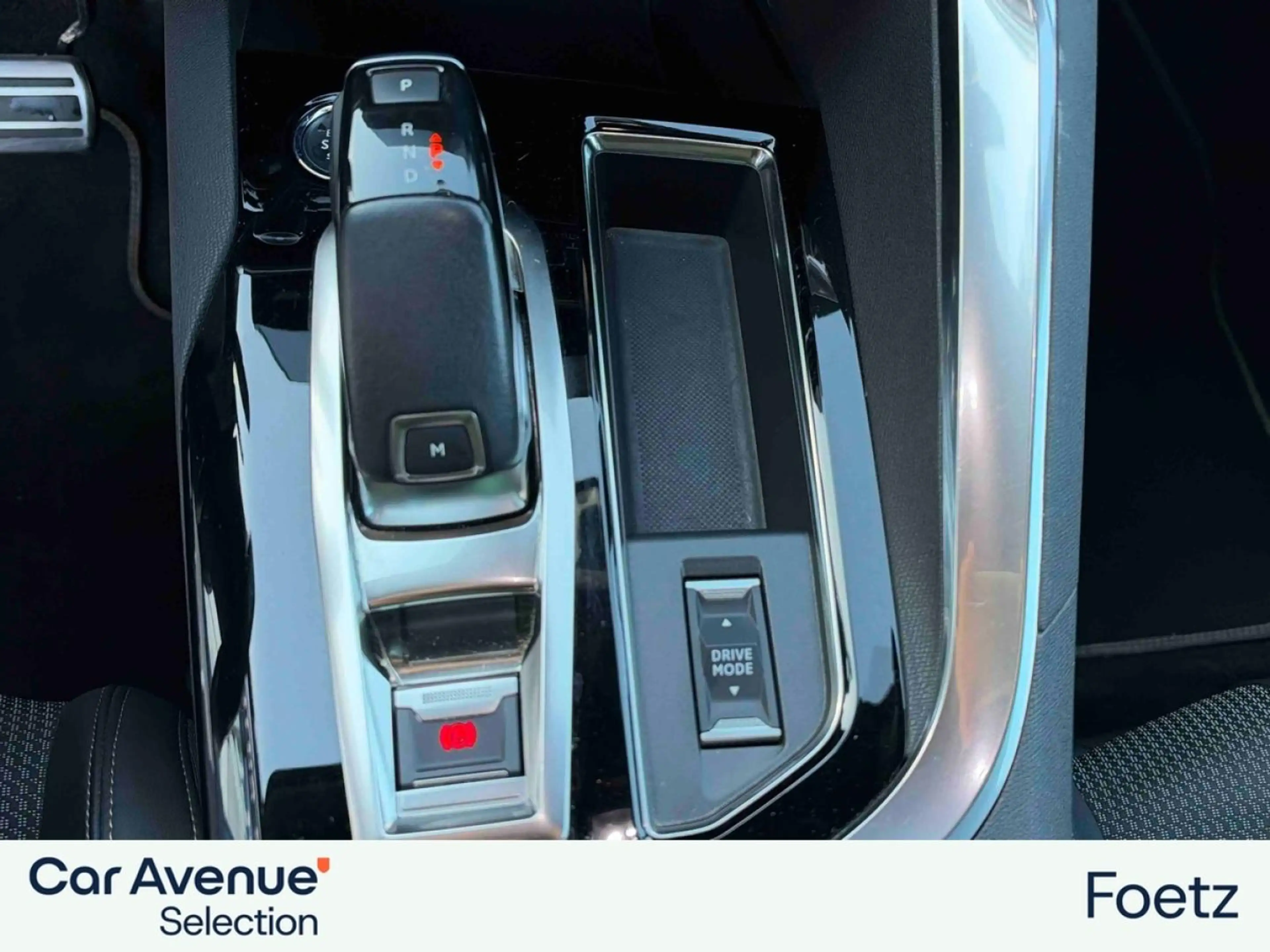 Peugeot 5008 1.6 PureTech 180ch S\u0026S GT EAT8 — photo 10